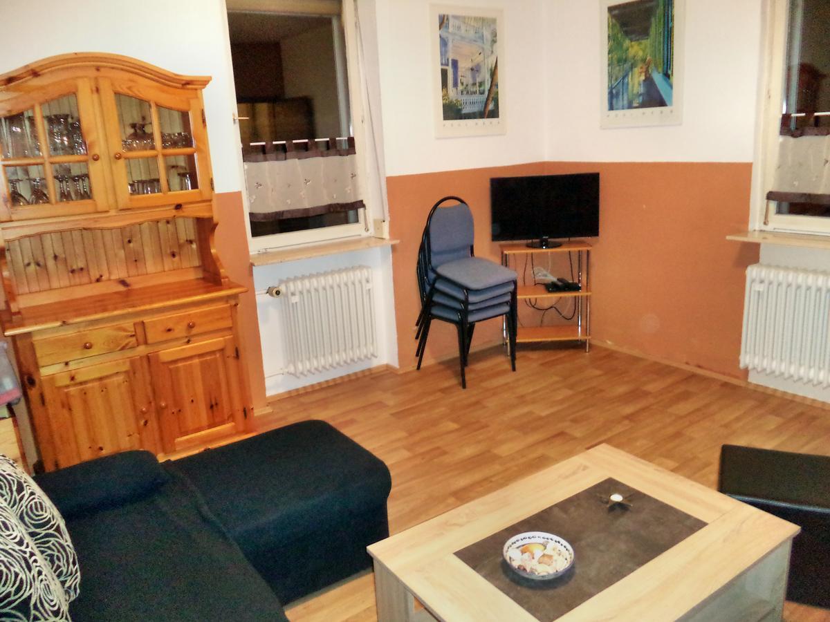 Villa Pferdehof Und Wanderreitstation Doersam Mörlenbach Esterno foto